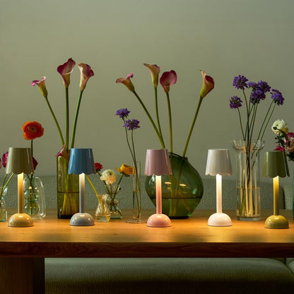 Pink Scallop Rechargeable LED Lamp