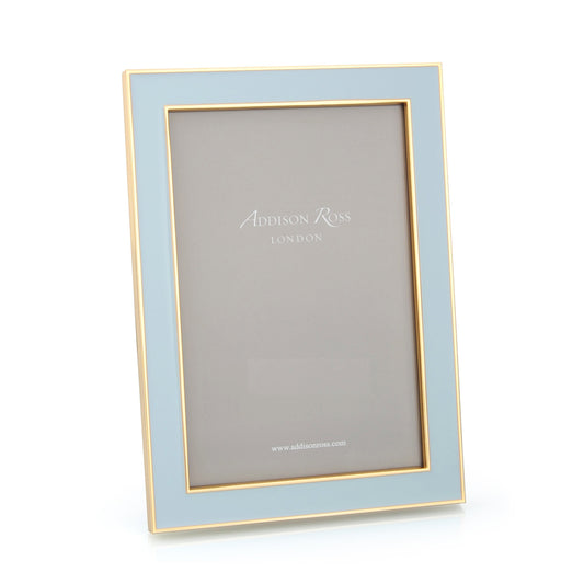 Powder blauw email en gouden frame