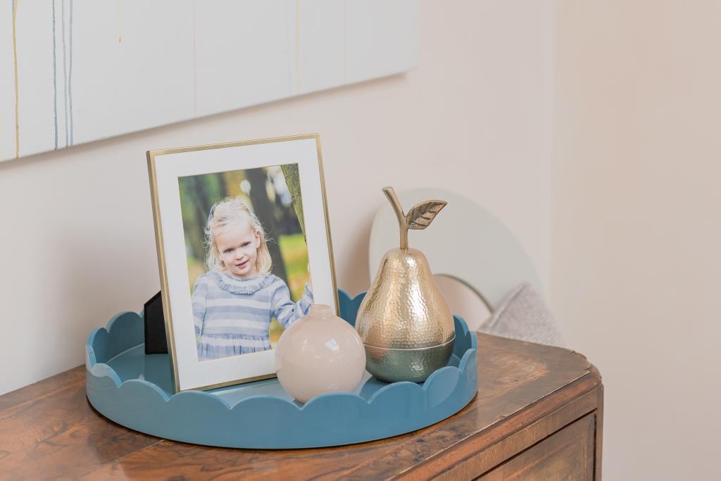 Chambray Blue Round Lacquered Scallop Ottoman Tray – Limited Edition - Addison Ross Ltd UK